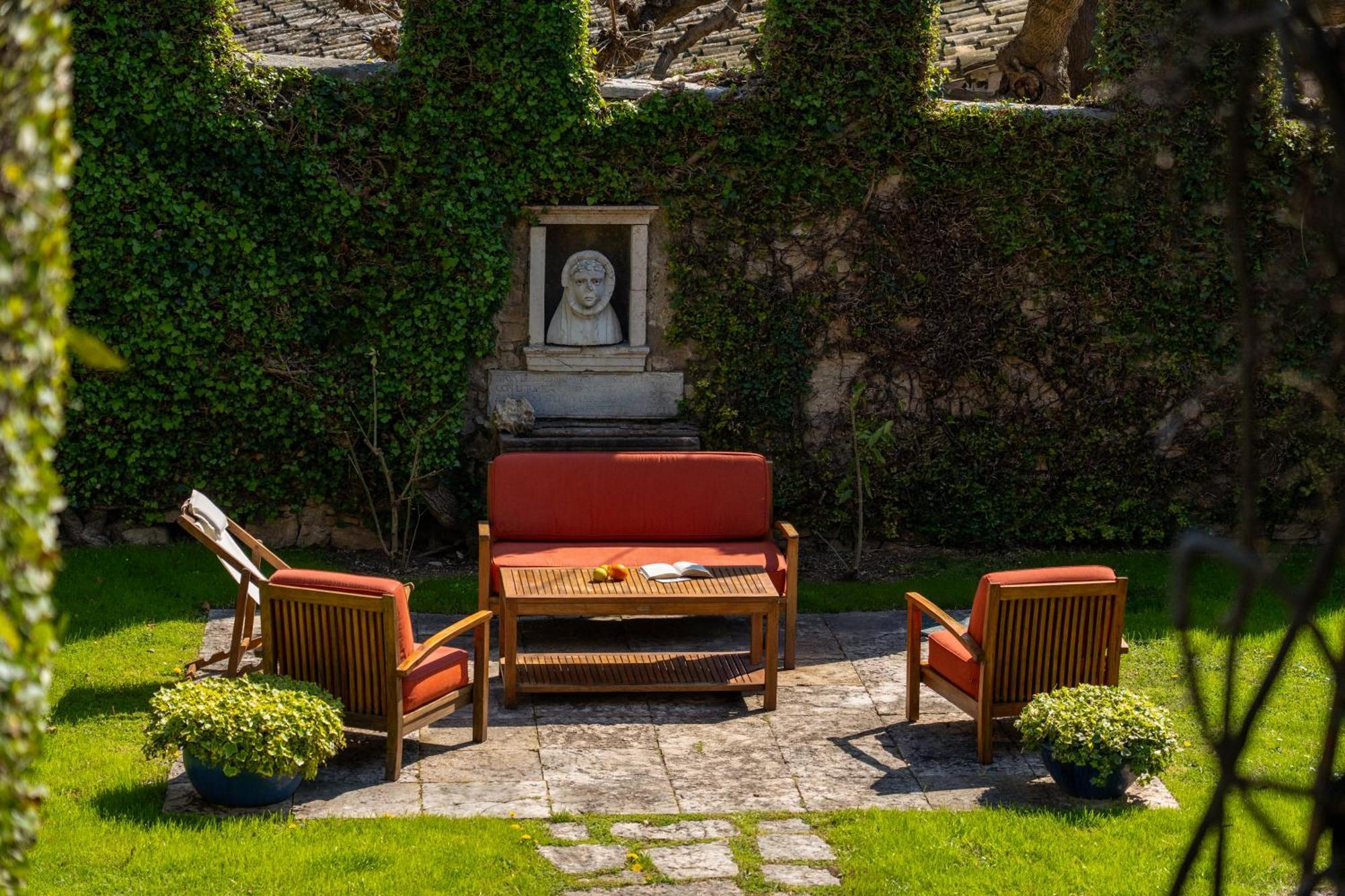 Suite Garden View