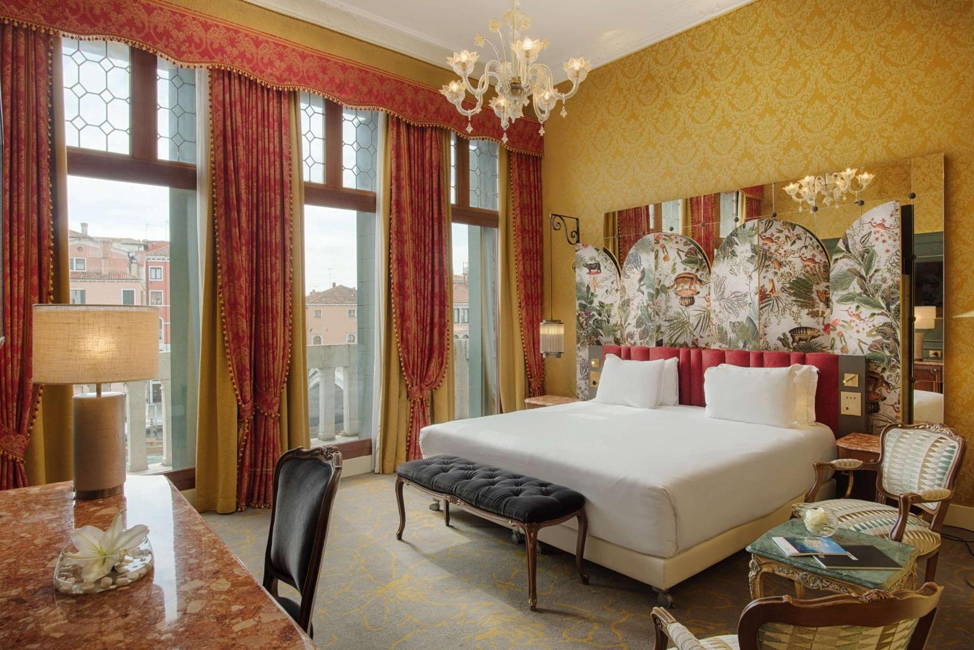 Premium Double or Twin Room Canal View