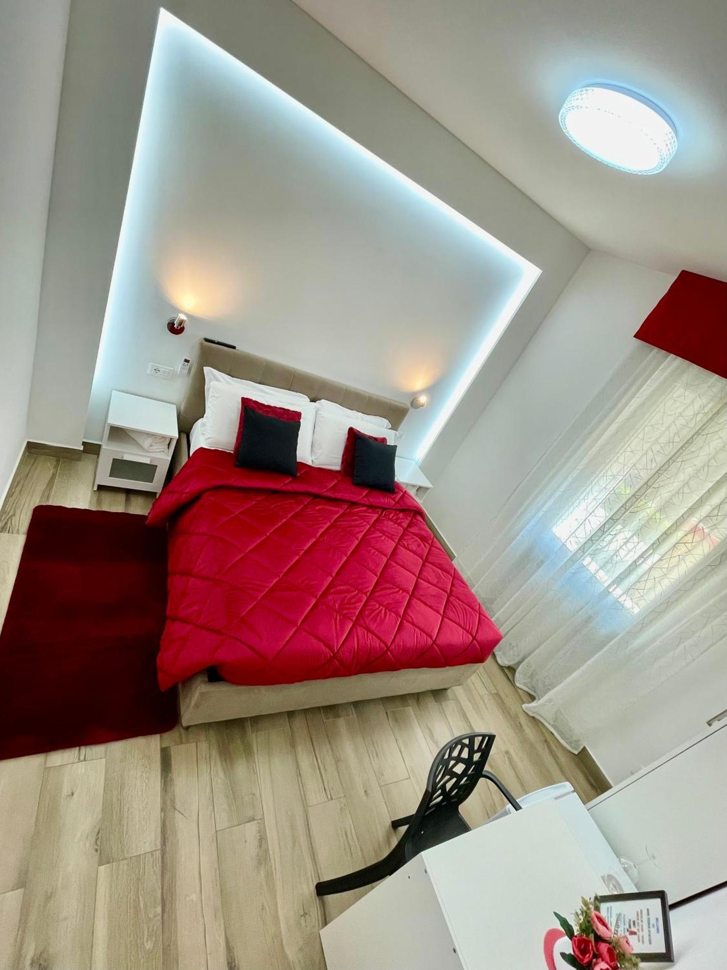 Double Room Private Bathroom