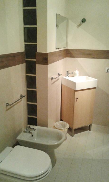 Camera Doppia con Letti Singoli con Bagno Privato