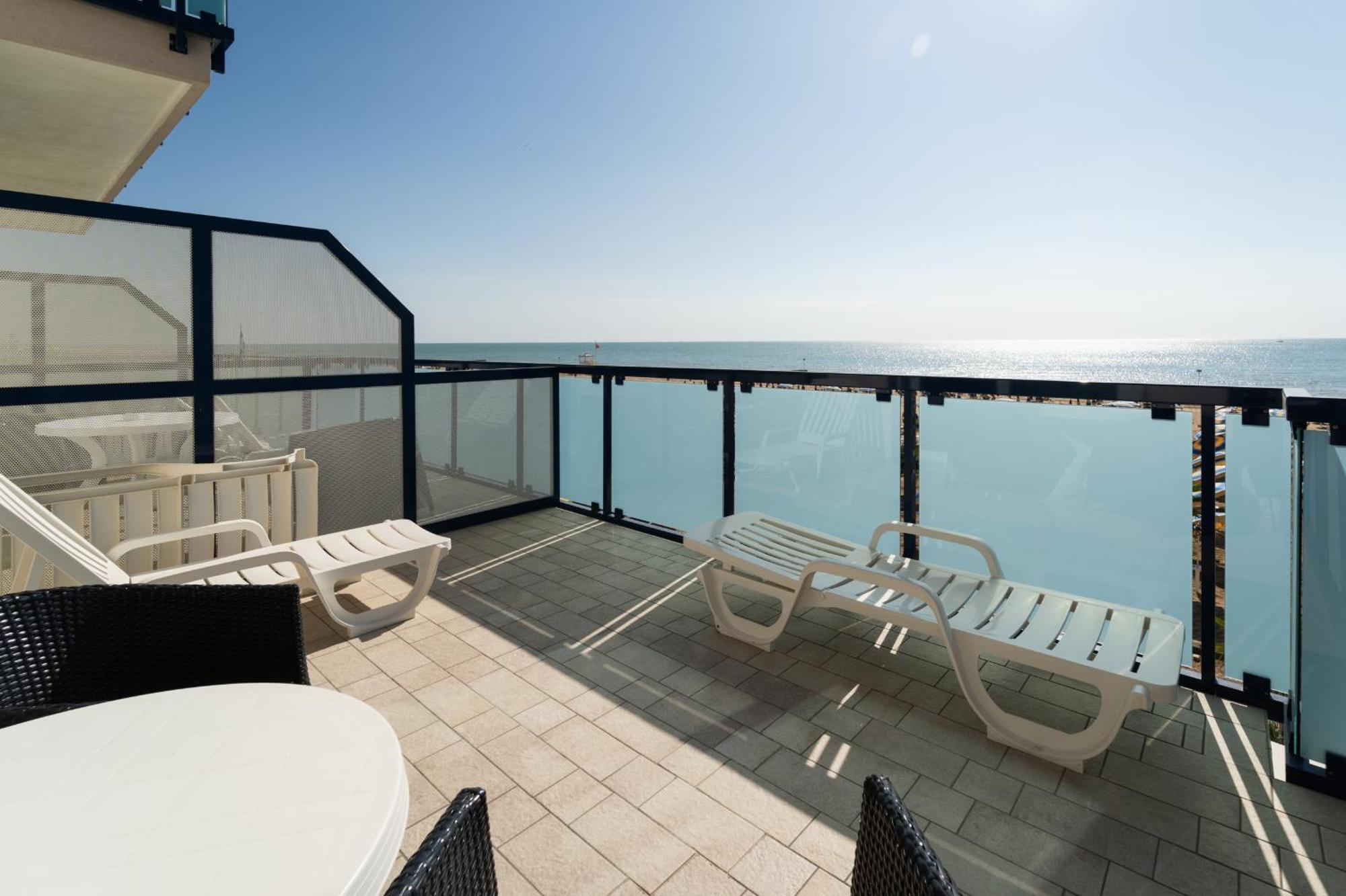 Deluxe Double Room Sea View