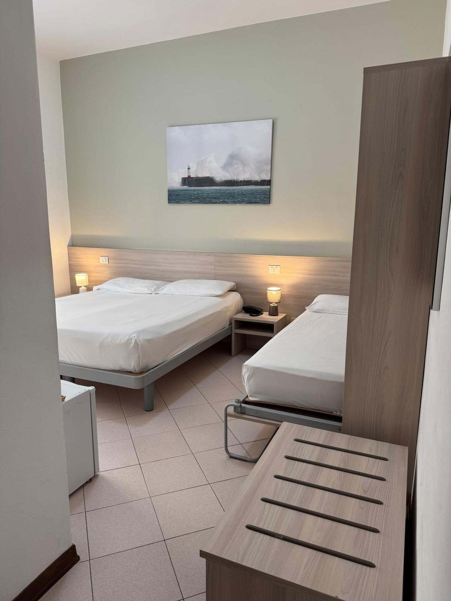 Dreibettzimmer