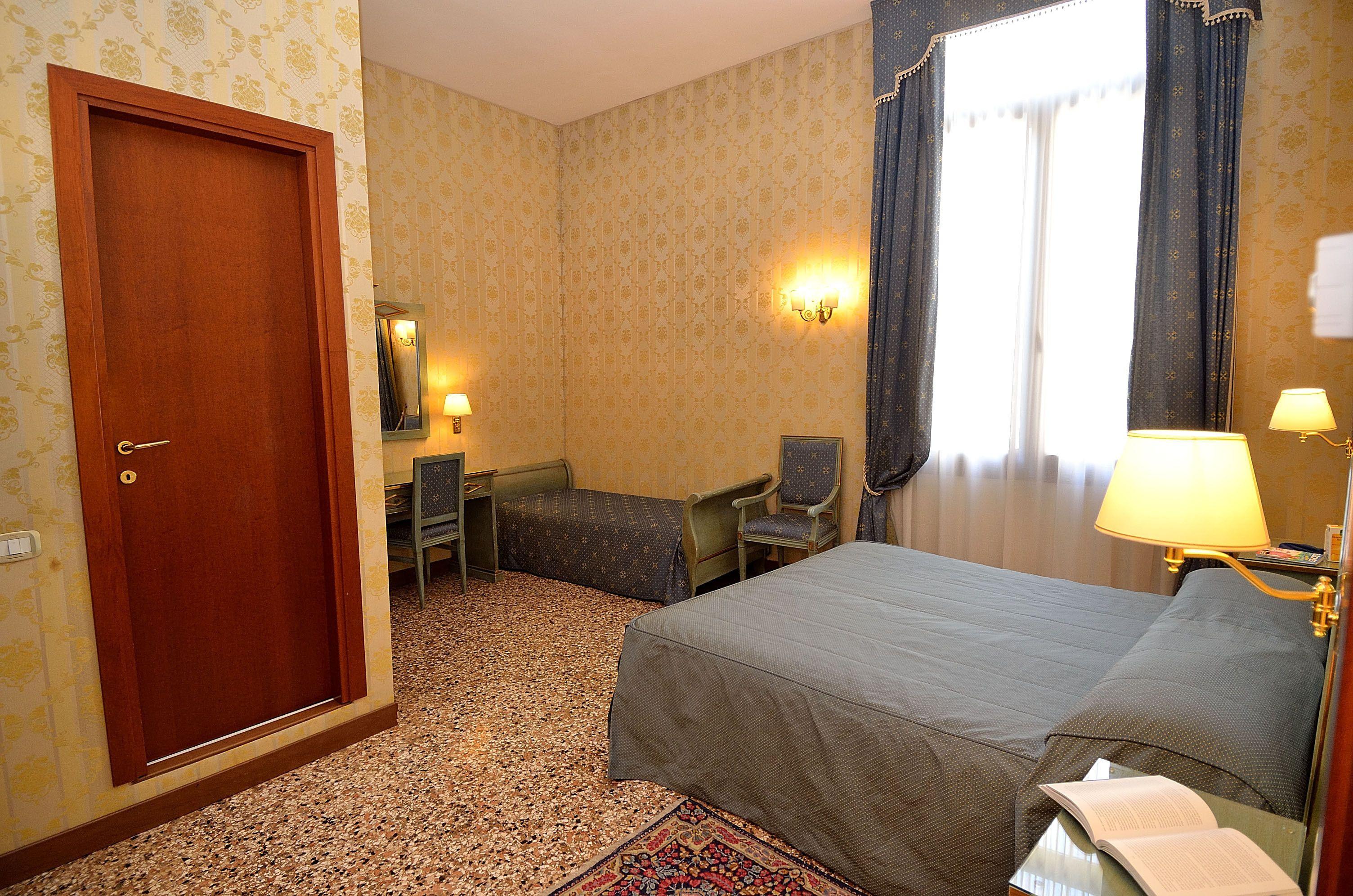 Superior Double or Twin Room,1710100601:JPEG