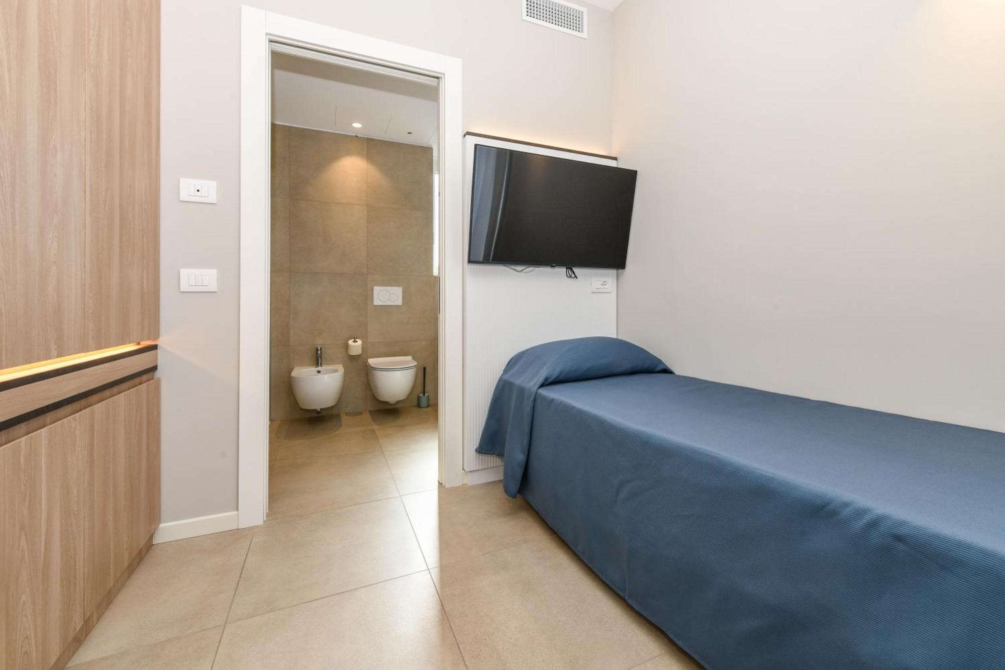 Classic Triple Room