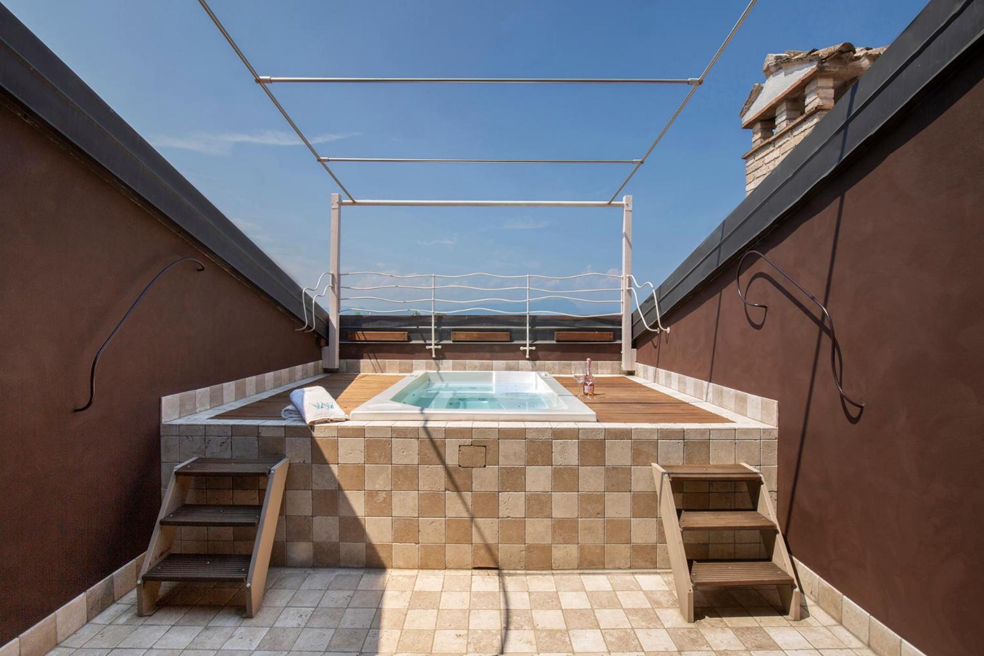 Suite mit Whirlpool