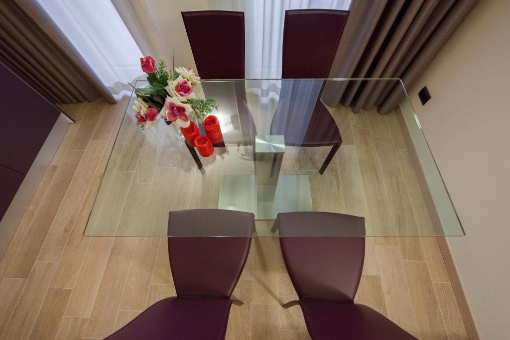 One-Bedroom Apartment,28247309:JPEG