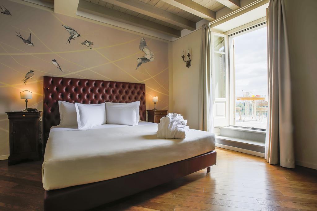 Double Room Terrace Lake View