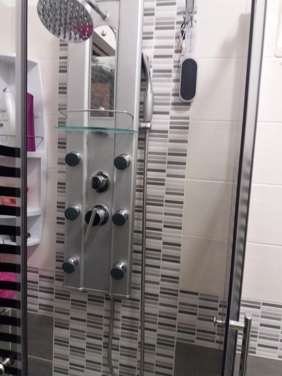 Standard Double Room with Shared Bathroom,760869692:JPEG