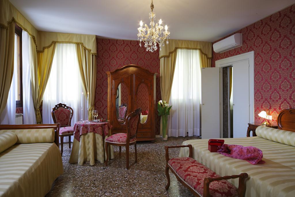 Superior Triple Room with Canal View,1696623666:JPEG