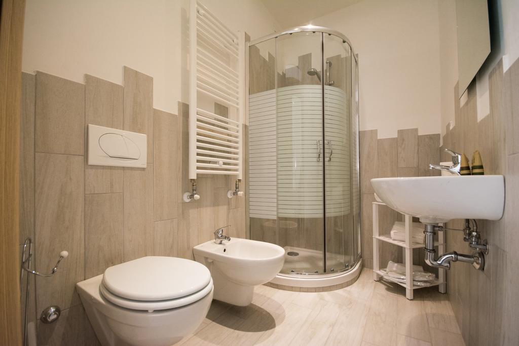 Camera Matrimoniale con Bagno Privato