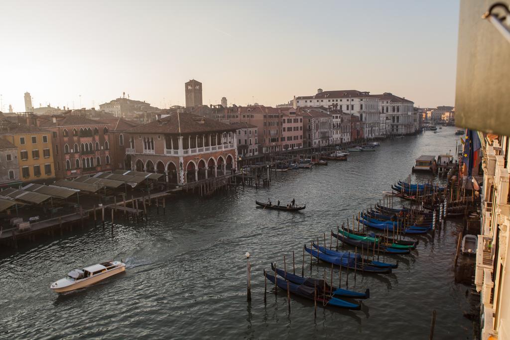 Superior Double Room Grand Canal View