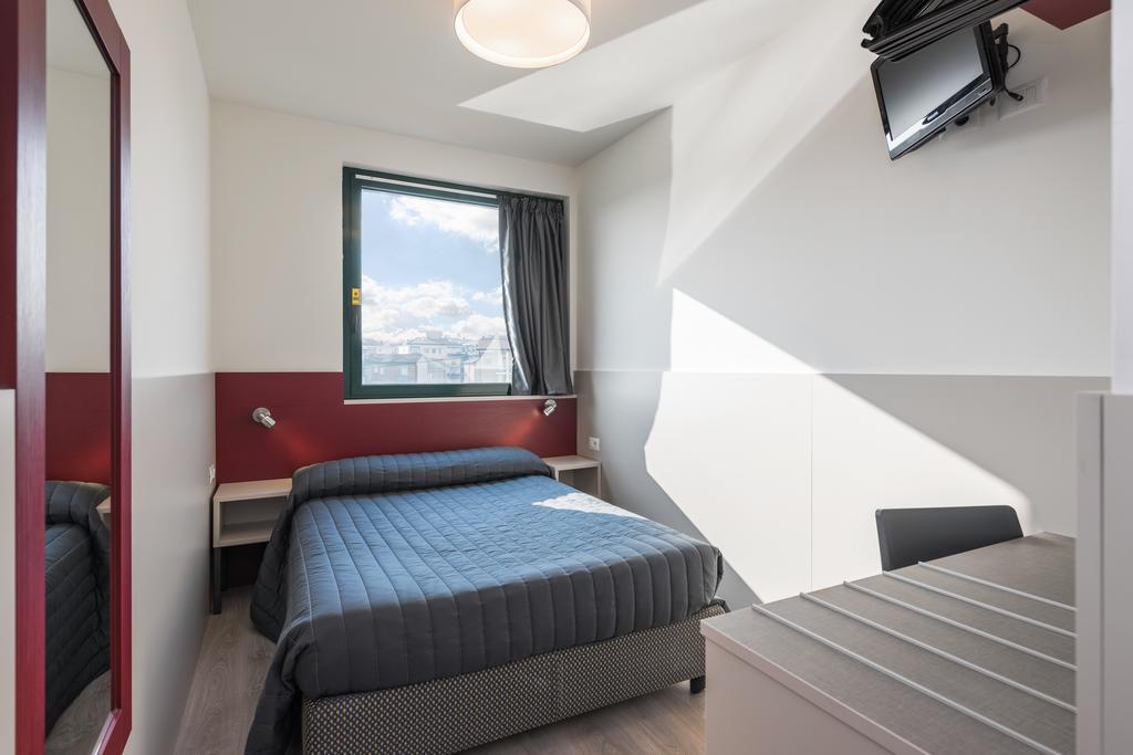 Single Room,1669813823:JPEG