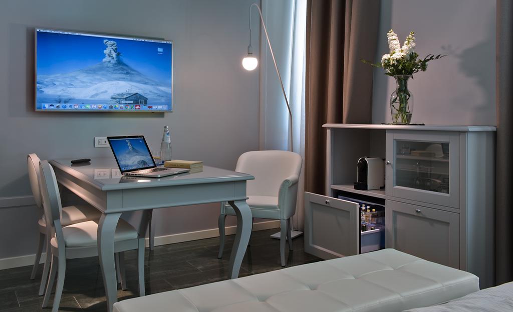 Executive Junior Suite,399892278:JPEG