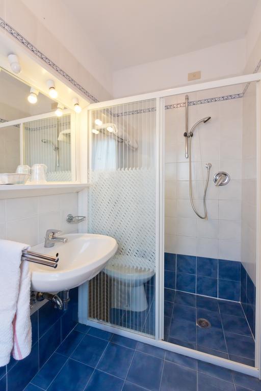 Superior Double Room,1004702085:JPEG