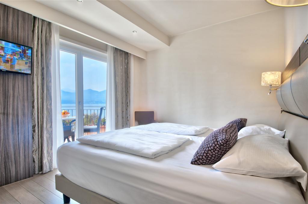 Junior Suite con Vista Lago
