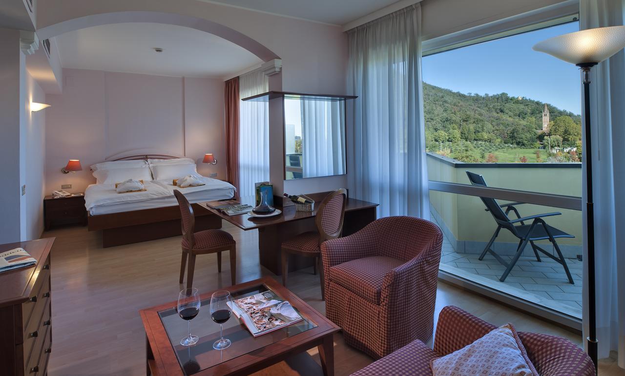 Junior Suite Balcony