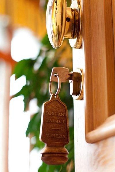 Suite with Canal View,402910566:JPEG