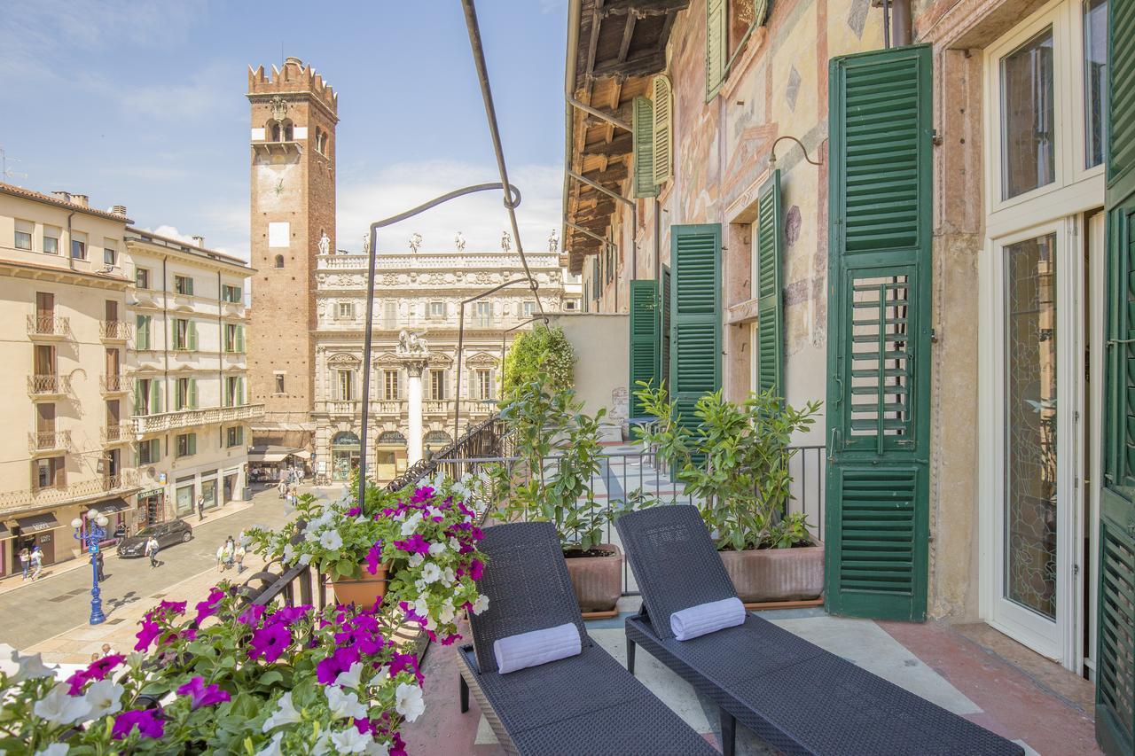 Apartamento Superior com Terraço e Vista da Cidade