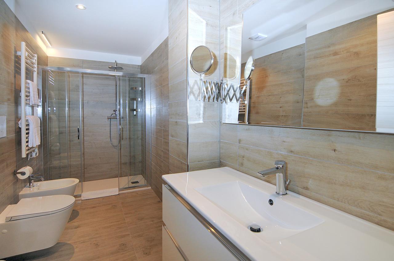 Junior Suite Ampia con Vasca Idromassaggio e Sauna - Dependance
