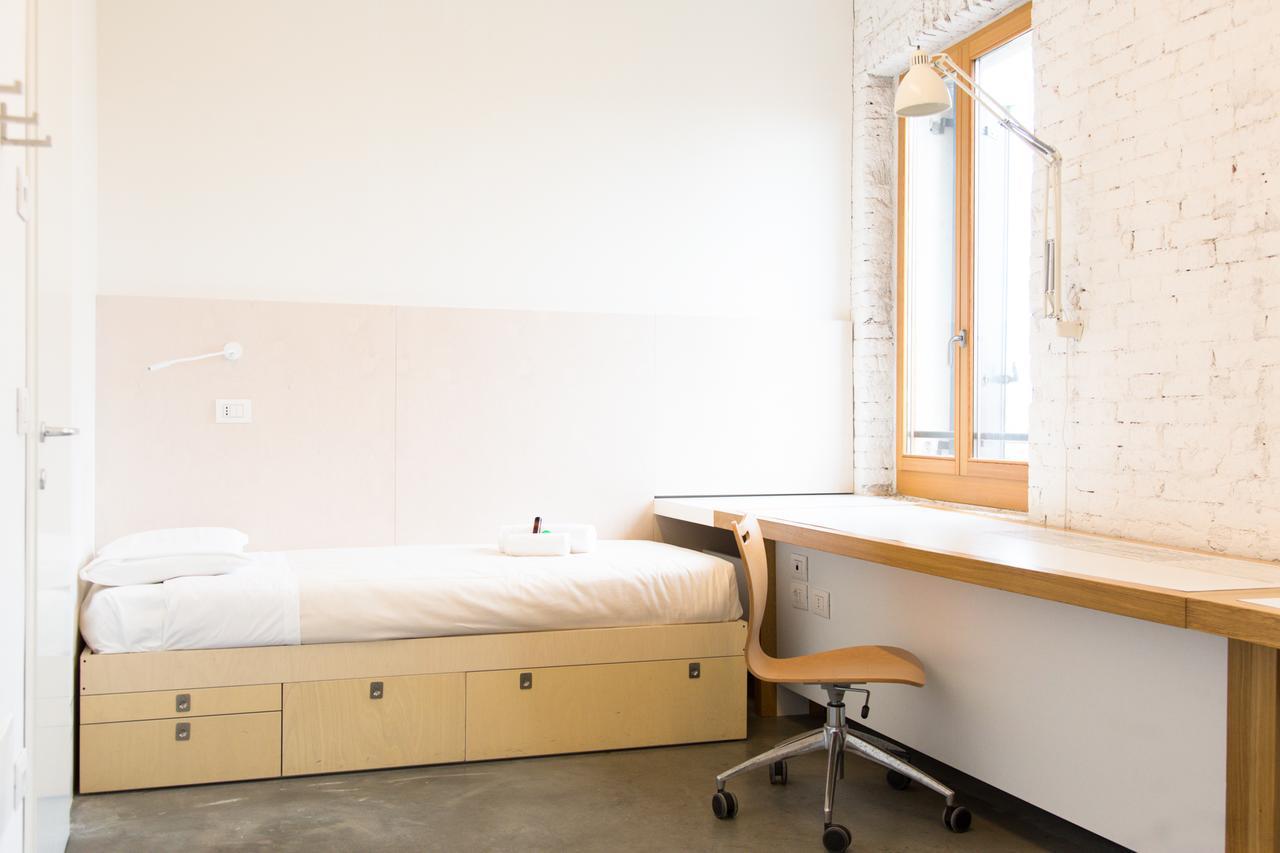 Twin Room,1122132246:JPEG