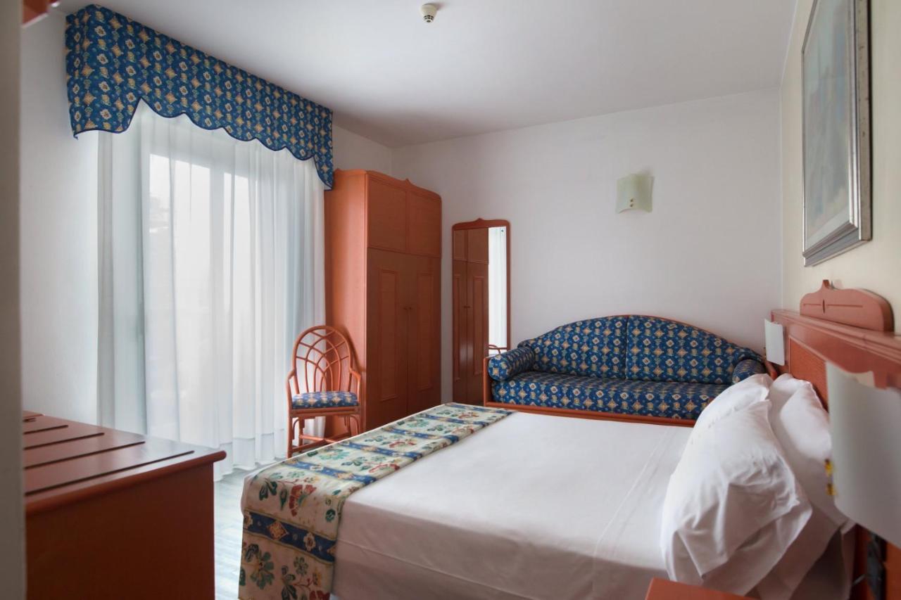 Triple Room with View