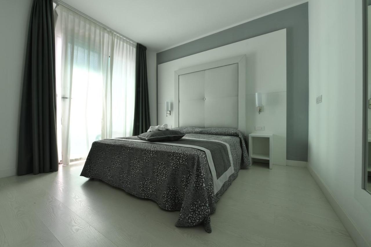 Habitación Doble con vistas al mar y paquete de playa - 1 o 2 camas