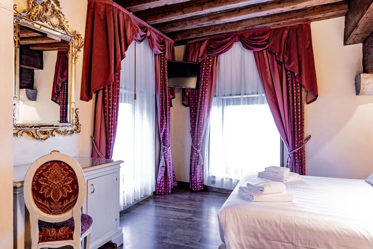 Superior Double Room Lagoon View