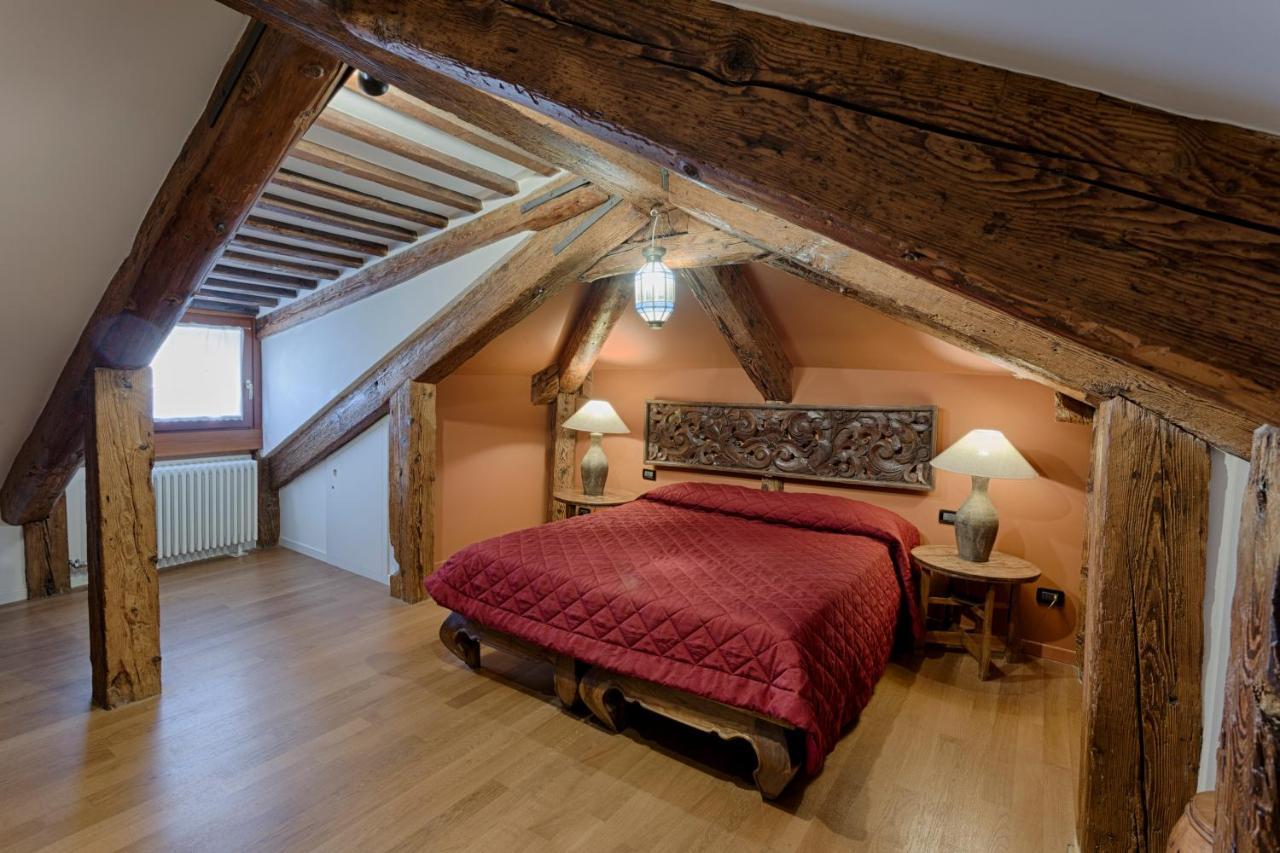 Standard Double Room Attic