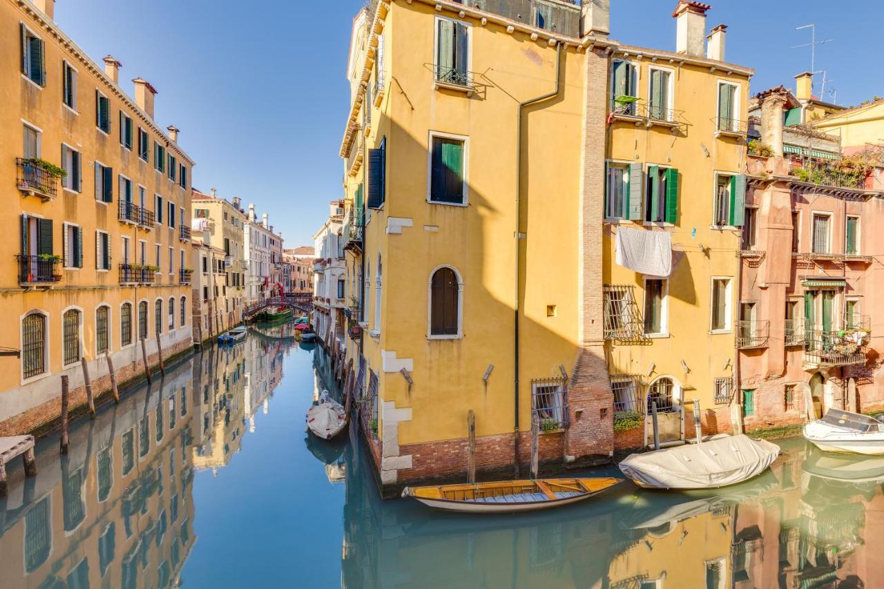 Double or Twin Room with Canal View