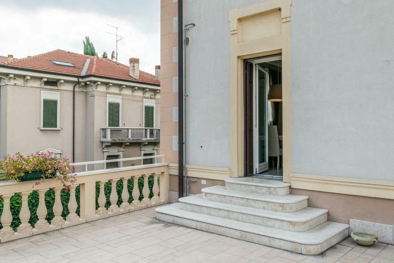 Apartment Terrace