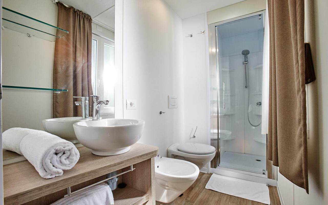 Two-Bedroom Superior Chalet,846334970:JPEG