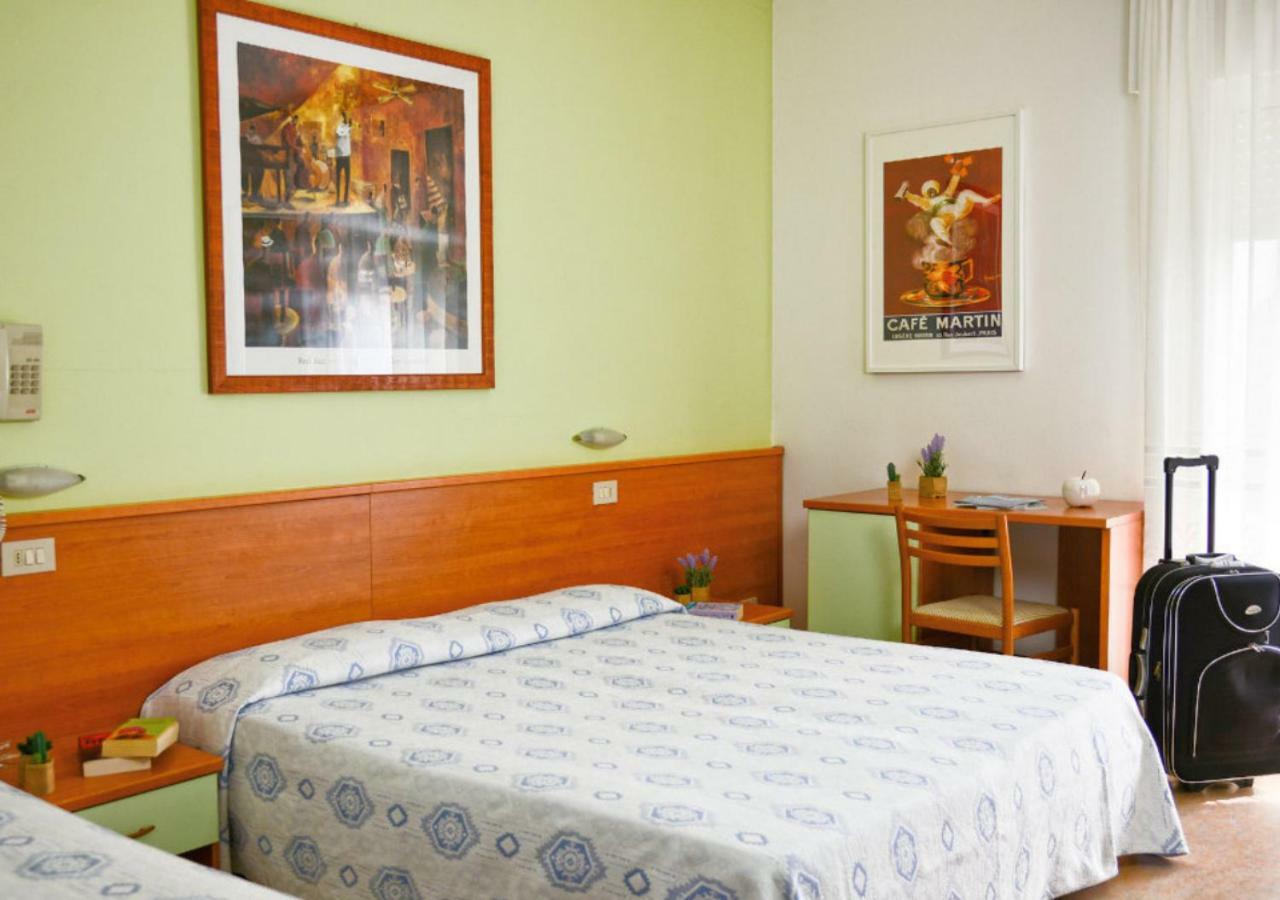 Economy Doppel-/Zweibettzimmer