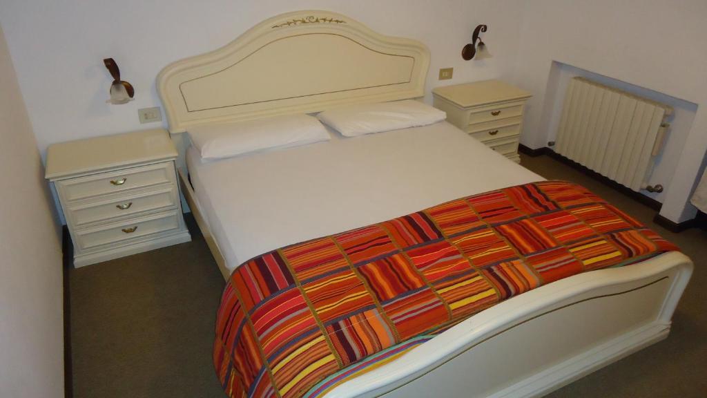 One-Bedroom Apartment,9086871:JPEG