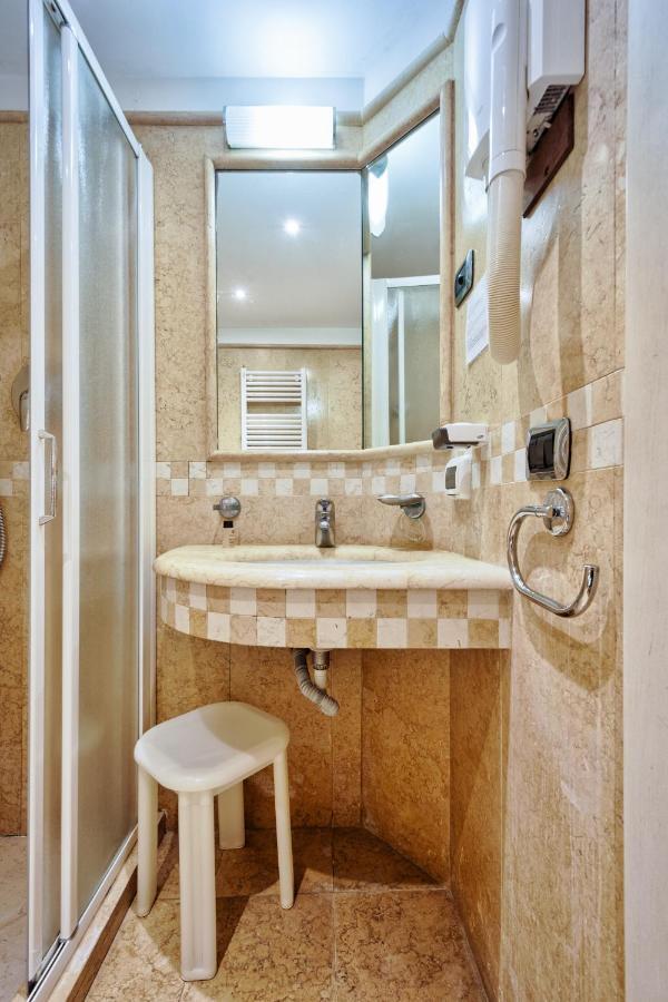 Superior Double Room Lagoon View