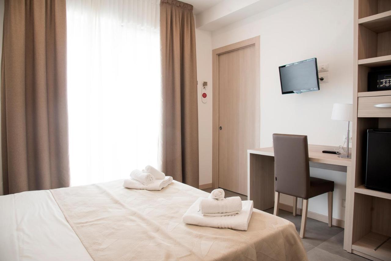 Comfort Triple Room,967379260:JPEG