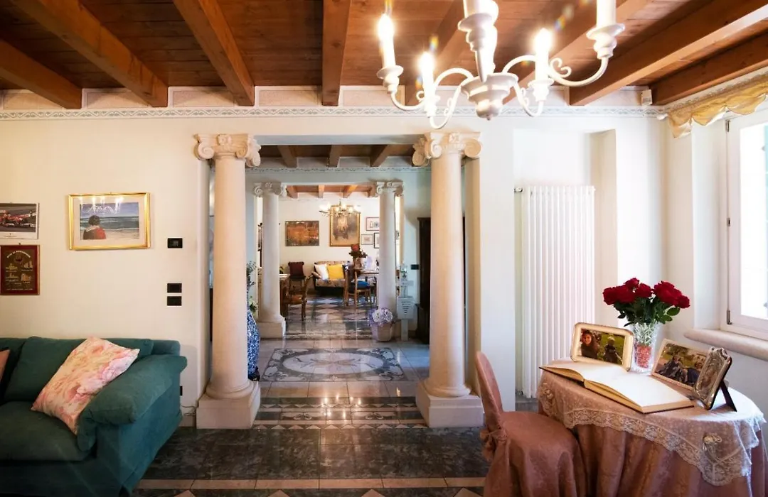 Villa Mari-1