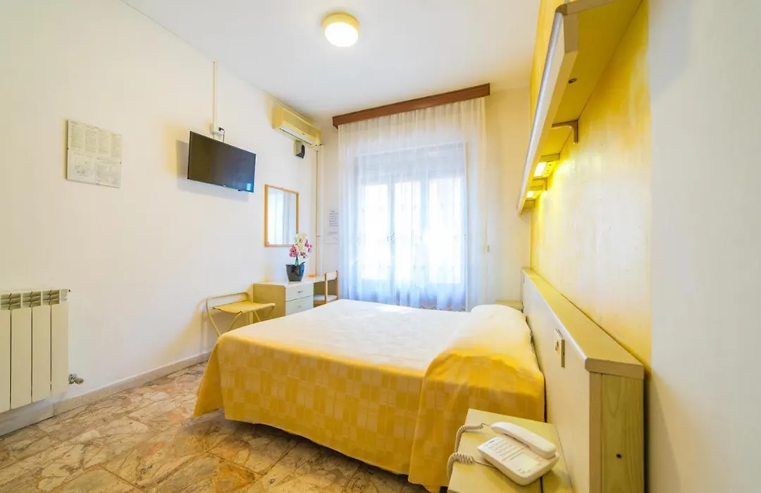 Hotel Leon D'Oro-1