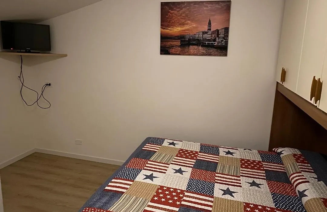 Cygnus Bed & Breakfast-1