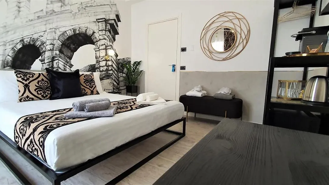 Welcome Verona Rooms-1