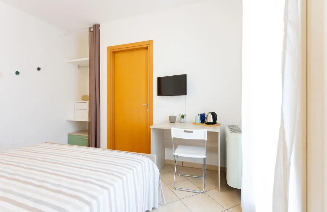 Borgo Levante Camere-1