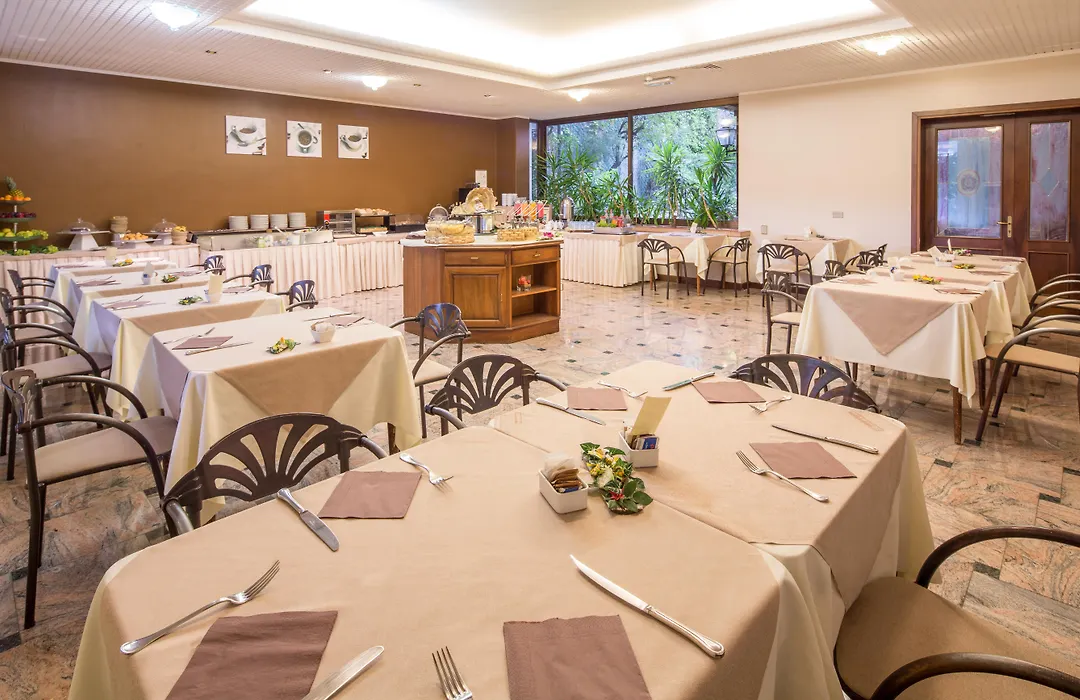 Bonotto Hotel Belvedere-1