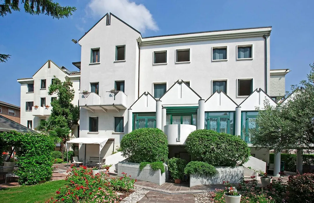 Park Hotel Ai Pini & Restaurant Ai Pini-1