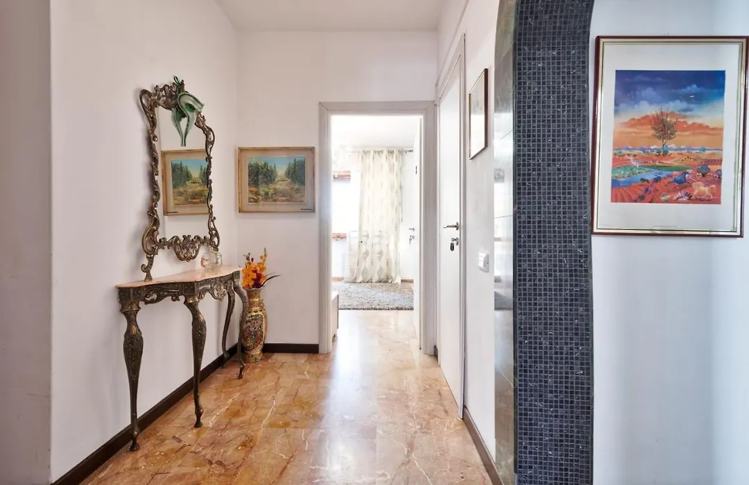 Venice City Of Art Residence-1