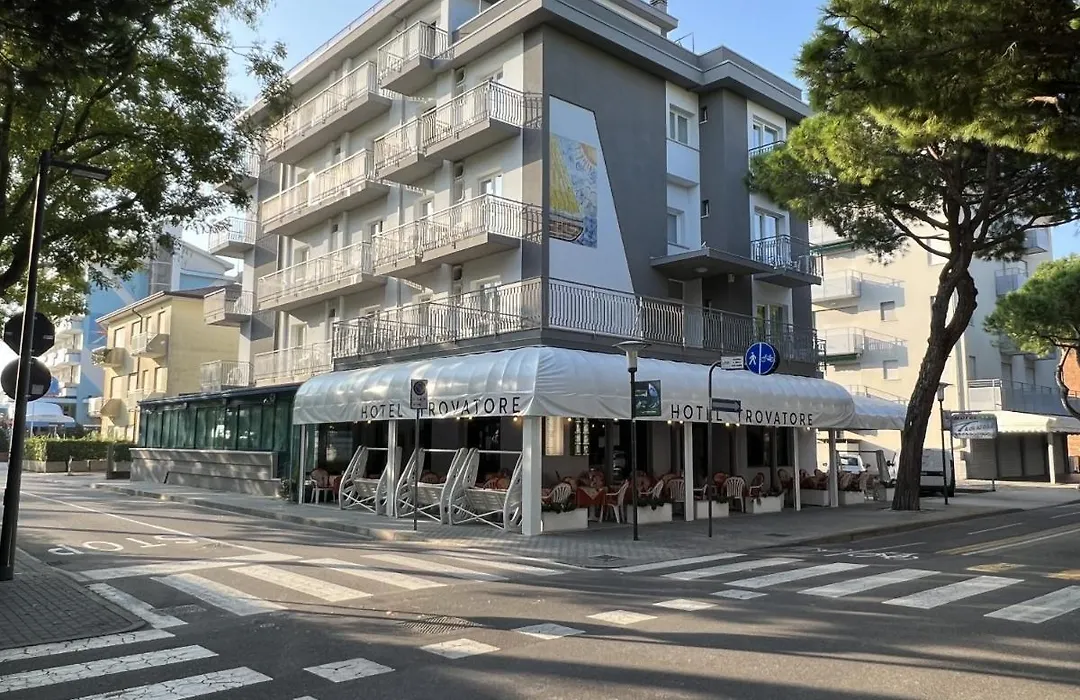 Hotel Trovatore-1