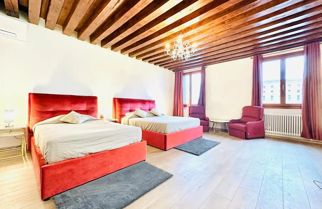 Venice Luxury Suites-1