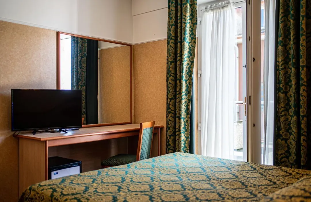 Hotel Mary-1