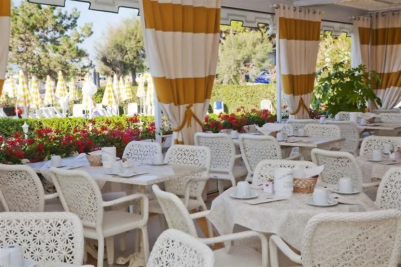 Hotel Alexander-1