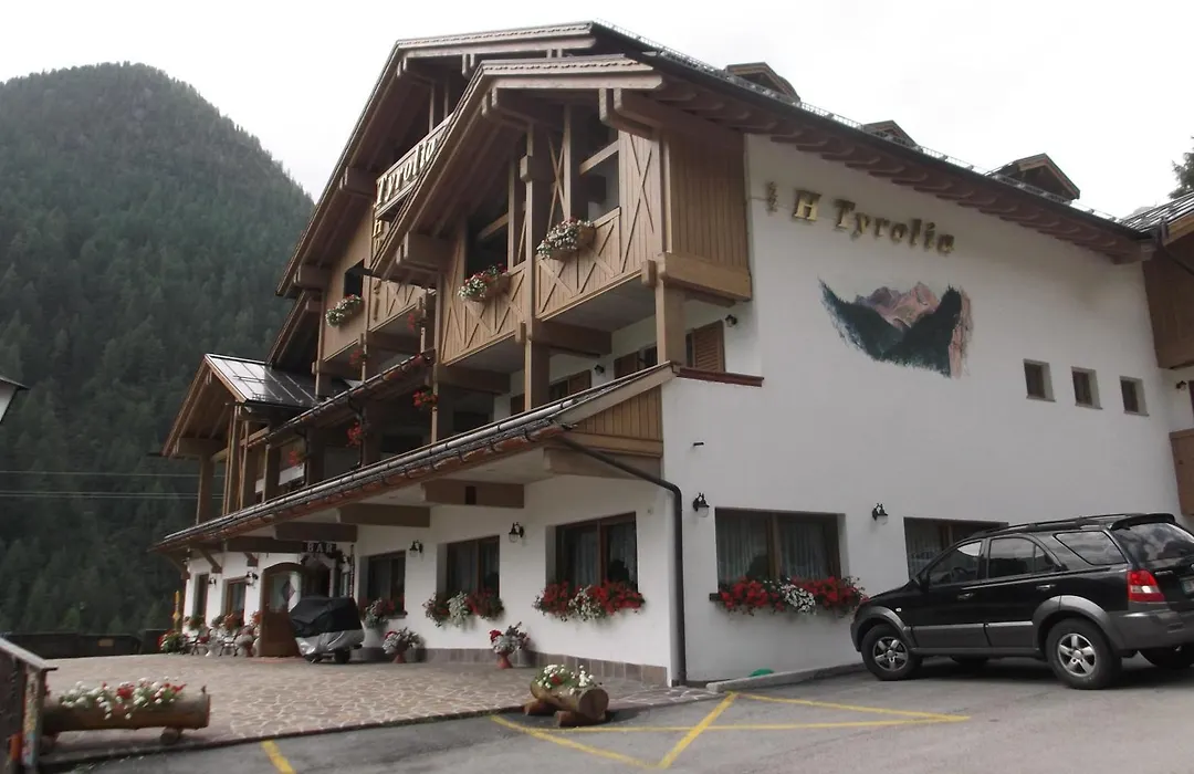 Hotel Tyrolia-1