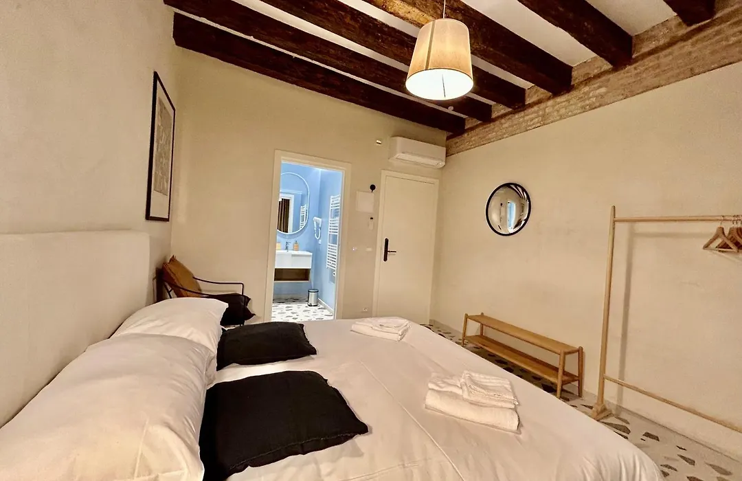 Farini Suites Wi-Fi-1
