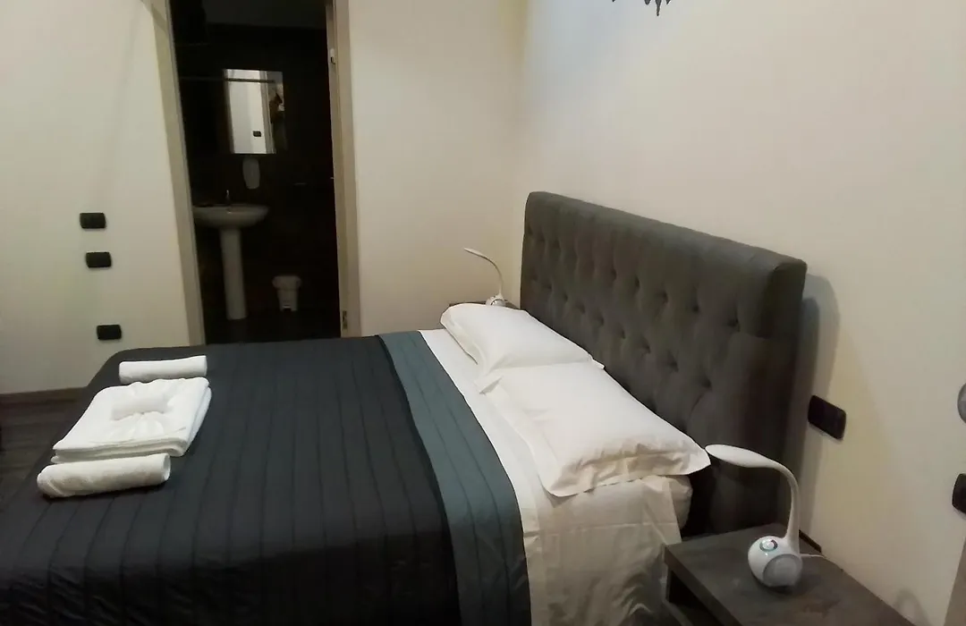 ATTIKO 53 Boutique Rooms-1